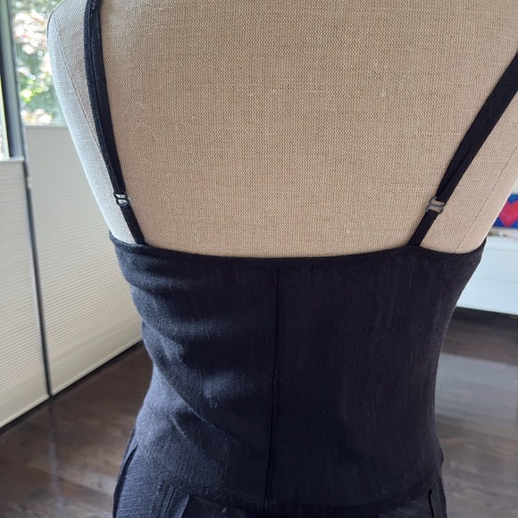 Classic, elegant  - LINEN DRESS with raw edges - Picture 3 of 10